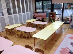 桐里保育園室内